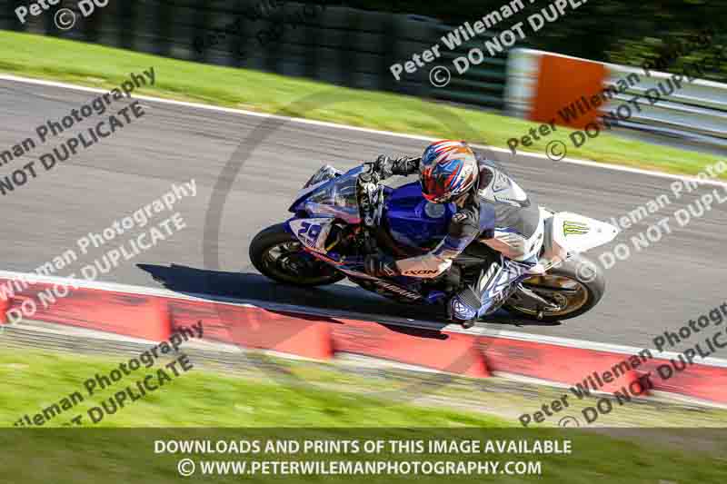 cadwell no limits trackday;cadwell park;cadwell park photographs;cadwell trackday photographs;enduro digital images;event digital images;eventdigitalimages;no limits trackdays;peter wileman photography;racing digital images;trackday digital images;trackday photos